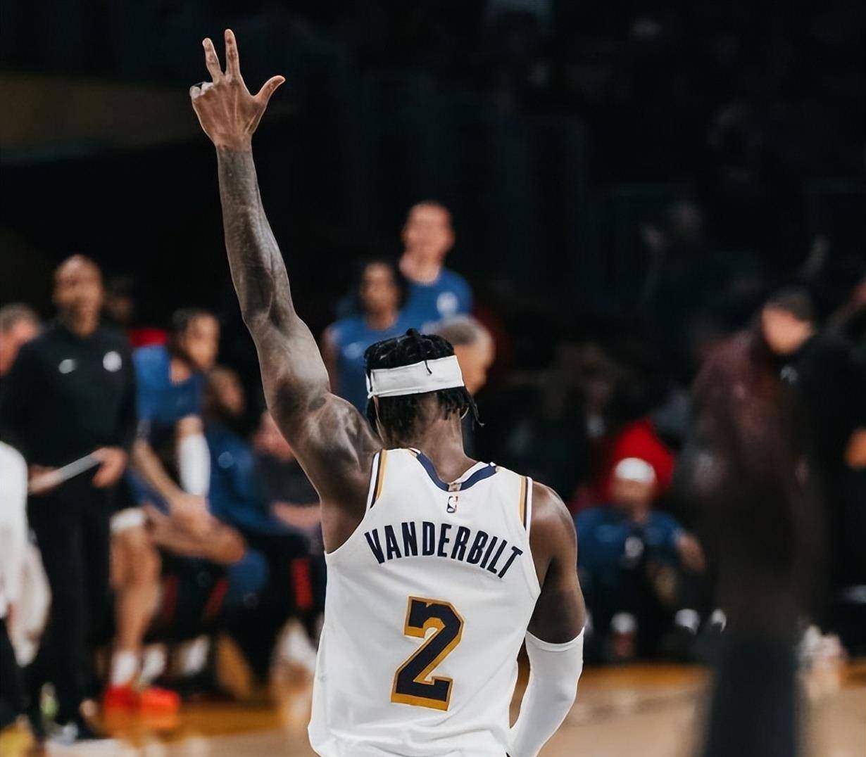 关于CBA季后赛倒计时，圣安东尼奥马刺清晨更衣室发声，细节引发关注，震撼外界，心理建设被强调的信息